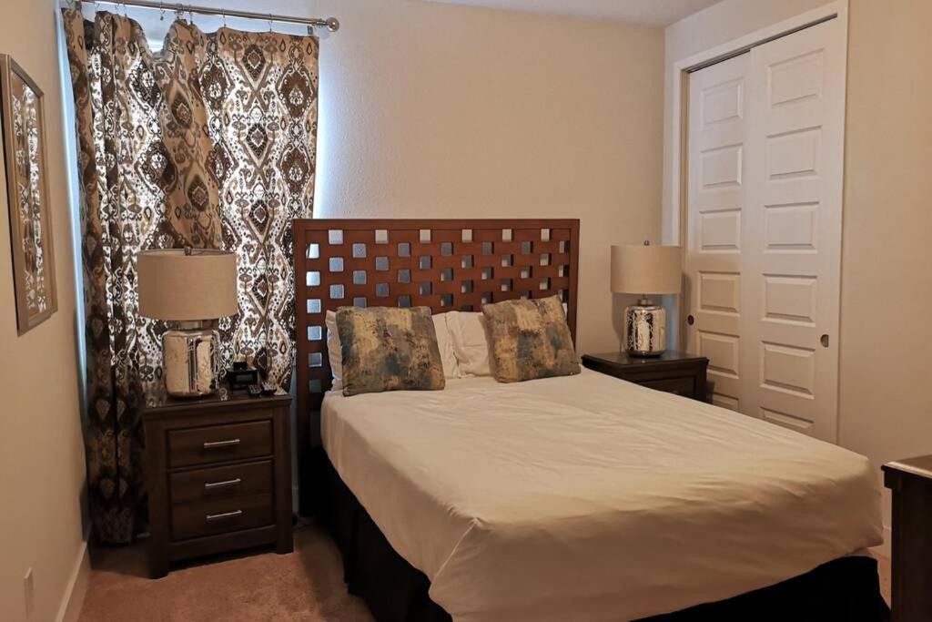 Luxurious Modern Villa Near Disney With Theater, Pool And Spa In Encore Resort At Reunion أورلاندو المظهر الخارجي الصورة