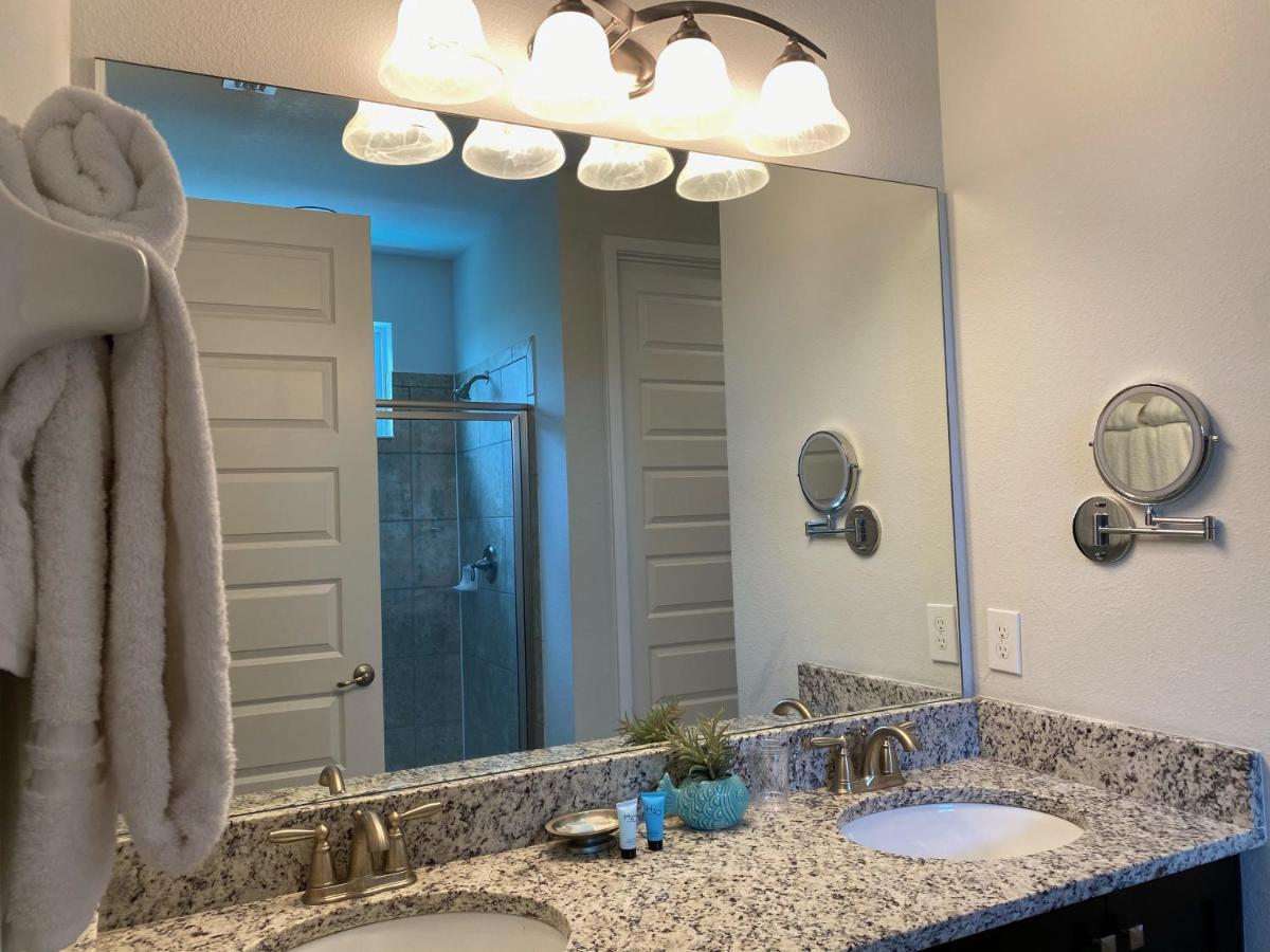 Luxurious Modern Villa Near Disney With Theater, Pool And Spa In Encore Resort At Reunion أورلاندو المظهر الخارجي الصورة